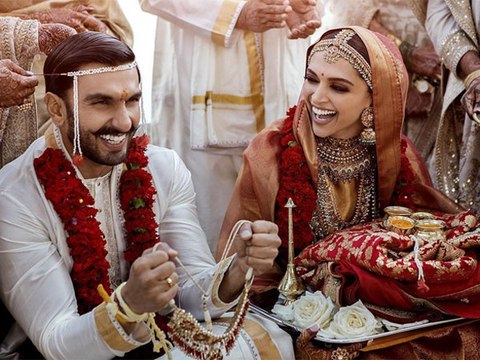 രൺവീർ-ദീപിക വിവാഹ ചിത്രങ്ങൾ | filmibeat Malayalam