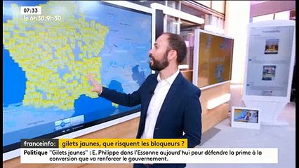Gilets jaunes : Que risquent les bloqueurs au niveau de la loi ? Regardez