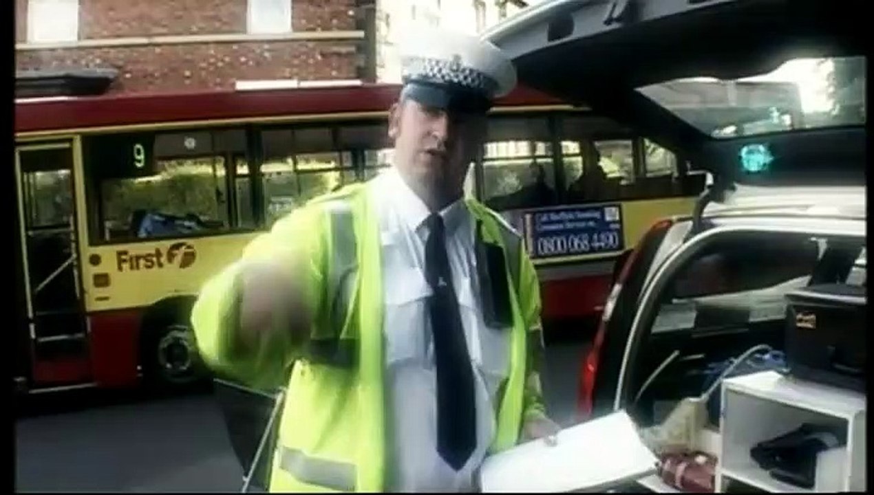 Traffic Cops S01E05 Seeing Red