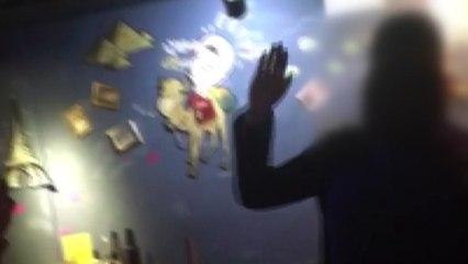 경찰 "여성들이 먼저 시비·폭행"...수사 초기 이례적 공개 / YTN