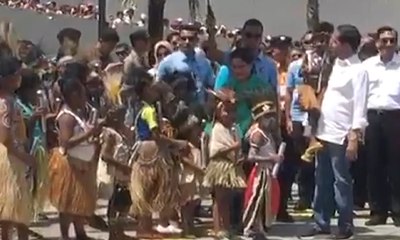 Presiden Jokowi Resmikan Monumen Kapsil Waktu di Papua