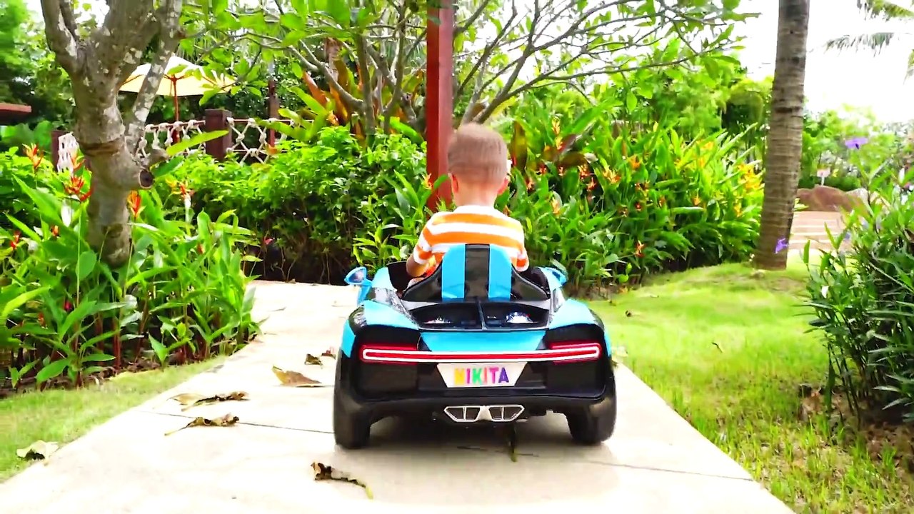 Child Superhero Vlad comes to help little Nikita