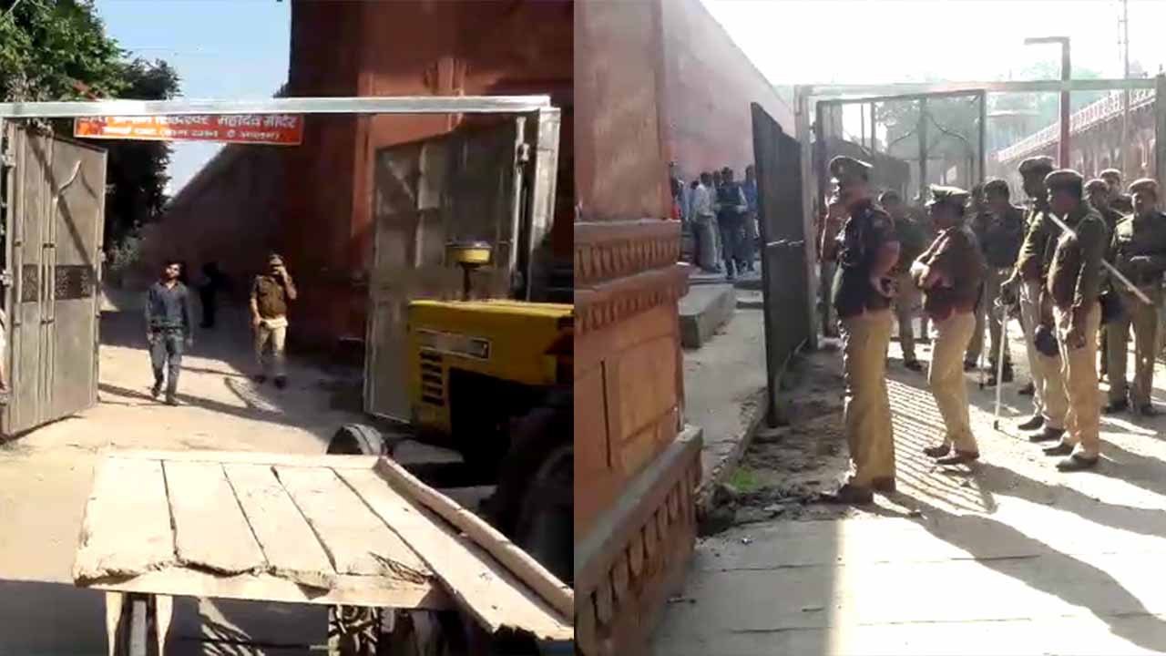 VIDEO: ताजमहल से सटे शिव मंदिर के बाहर ASI लगवा रहा गेट, आक्रोशित हो उठे लोग