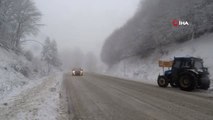 Kütahya'da Kar Yağışı ve Sis, Ulaşımı Olumsuz Yönde Etkiliyor.