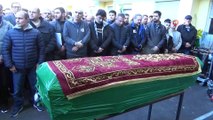 -Almanya, kahraman Türk genci dualarla Türkiye'ye yolcu etti - Mustafa Alptuğ'u binlerce seveni uğurladı - Cenazede göz yaşları sel olup aktı