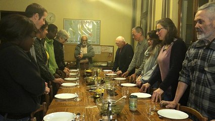 Özel mülkiyet yasak, maaşlar ortak havuza: Avrupa'nın göbeğinde kapitalizme meydan okuyorlar