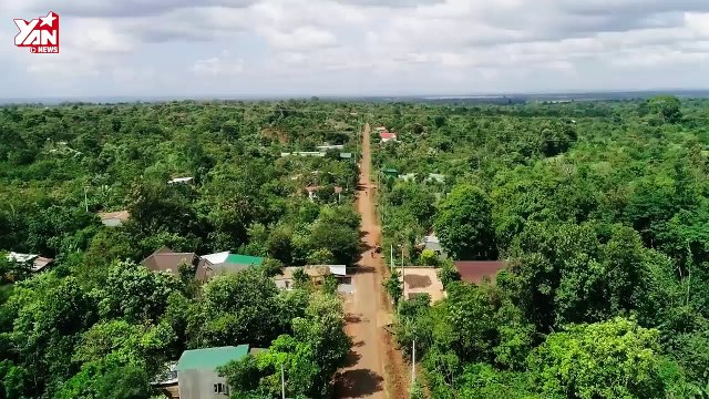 Hoa hậu H'Hen Nie tiết lộ mẹ không cho yêu trong suốt 2 năm làm Hoa hậu Hoàn vũ