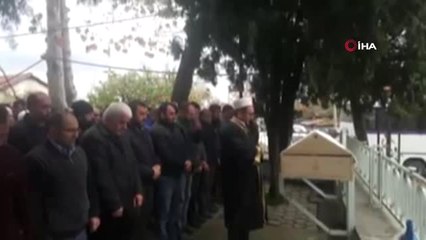 Babasıyla Aynı Gün Silahlı Saldırıya Uğrayan Genç Toprağa Verildi