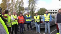 En cas de blocage des routes, les gilets jaunes peuvent risquer jusqu'à 4.500 euros d'amende