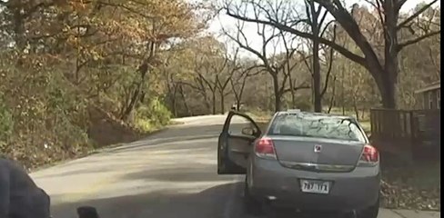 شخص يطلق الرصاص على شرطي بعد توقيف سيارته