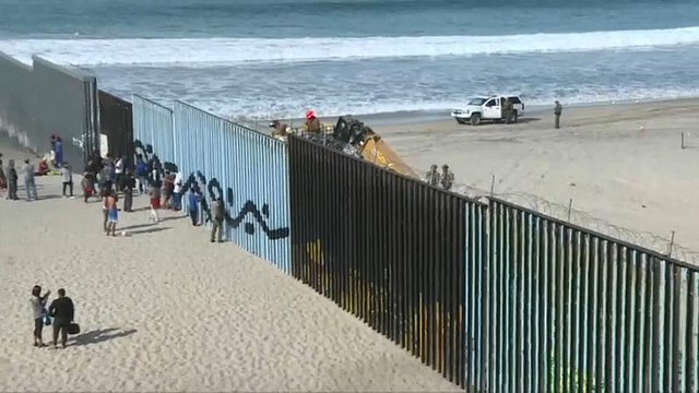 Tijuana: la carovana dei migranti è arrivata al confine