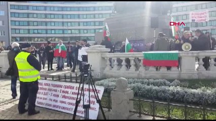 Protestoların Sürdüğü Bulgaristan'da Başbakan Yardımcısı Simeonov, İstifa Etti