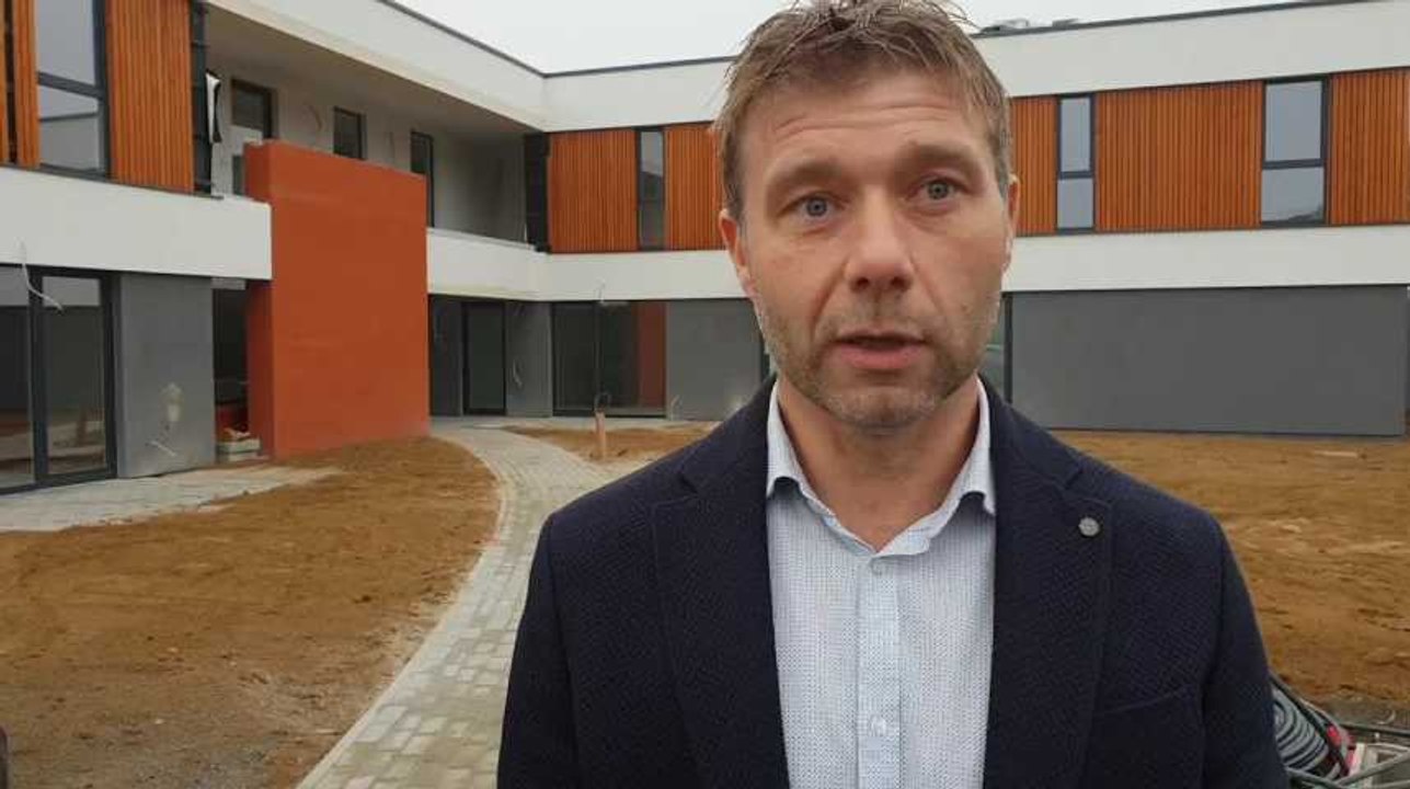 Servi Spoto présente l'inauguration de 15 logements à la cité Émile Urbain à Haine-Saint-Paul