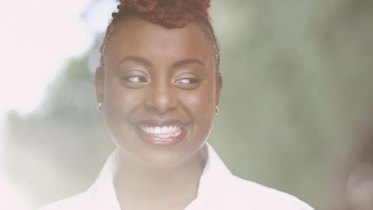 Ledisi So Into You (ClosedCaptioned) video Dailymotion