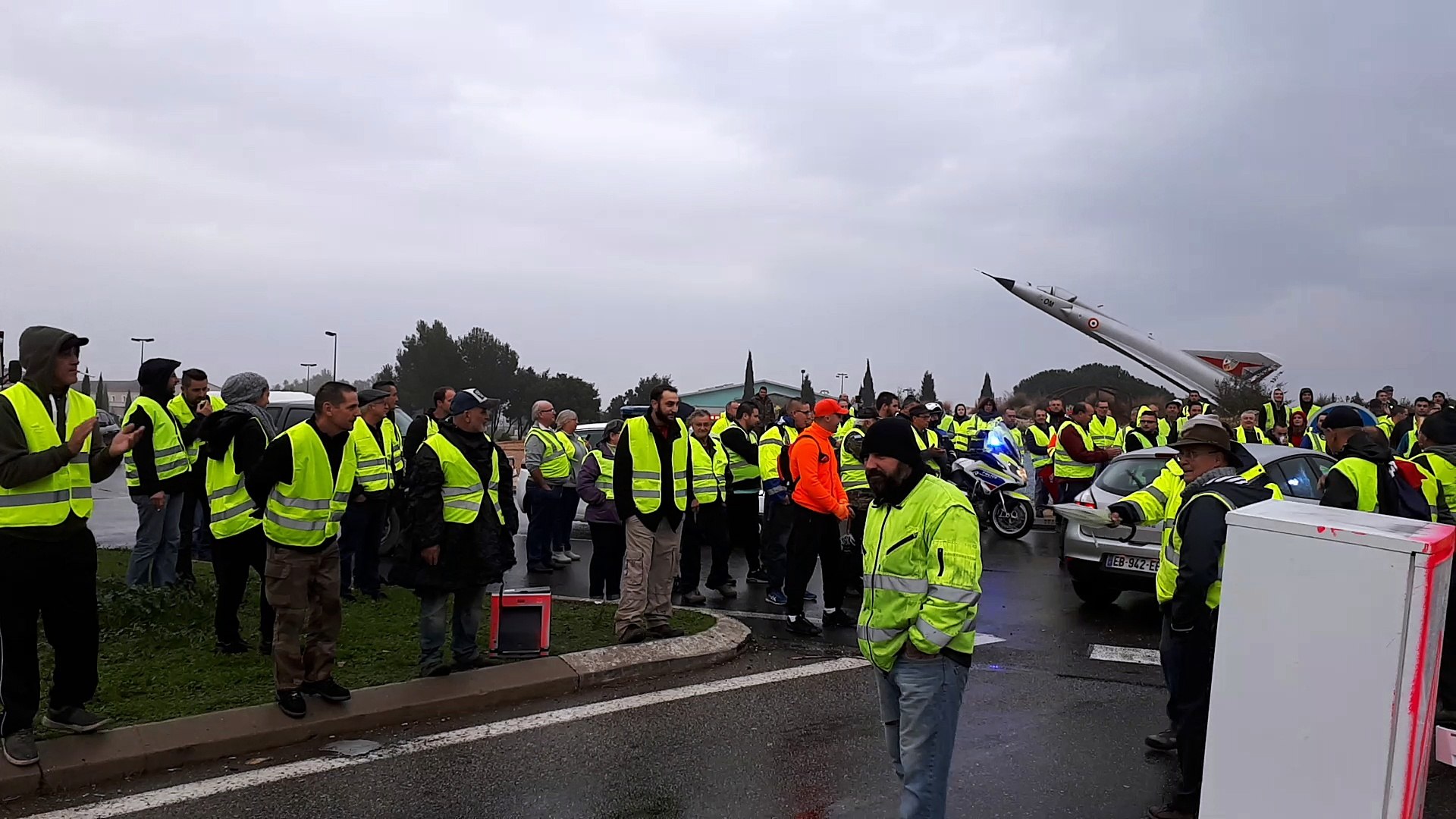 Blocage Gilets Jaunes A7 Orange
