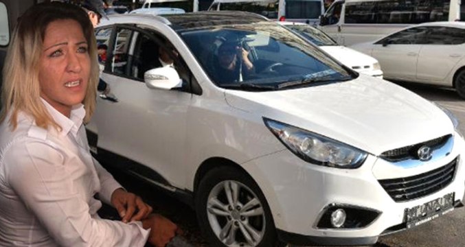 Cipteki Kadınlar, Yol Vermediği İddiasıyla Kadın Otobüs Şöförünü Dövdü