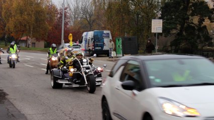 Gilets jaunes - le départ du cortège à Aiguilhe