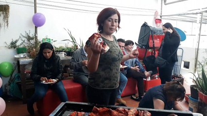 señora carmen y marina cumpliendo años