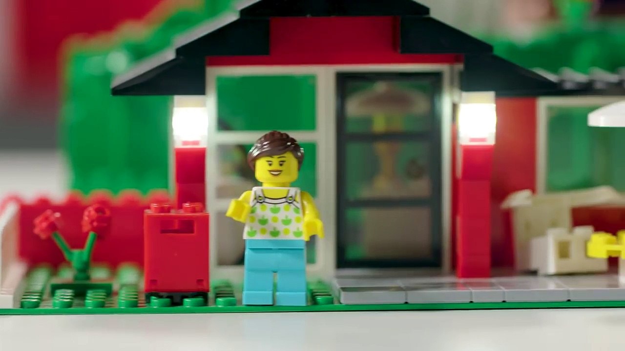 LEGO Creator Expert 10268 Vestas Wind Turbine (Designer Video)