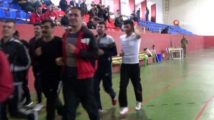 Güvenlik korucusu adaylarına spor eğitimi ve sözlü mülakat