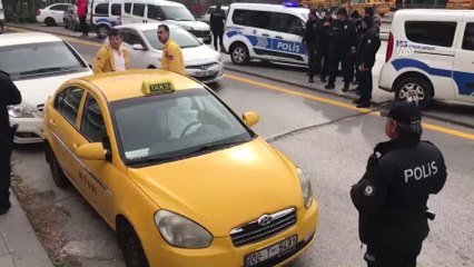 Başkentte Taksi Şoförü Aracında Ölü Bulundu