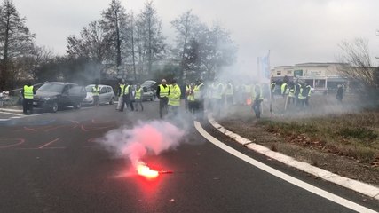 Gilets jaunes: barrage filtrant route de Tours