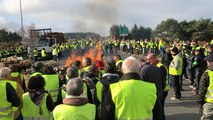 Gilets jaunes : des centaines de manifestants à Kervidanou
