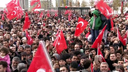 Скачать видео: Cumhurbaşkanı Erdoğan: 'Türkiye'nin en büyük fuar alanını Atatürk Havalimanı'nın kapalı alanlarından yapacağız. Devasa bir millet bahçesi de orada yapacağız. İstanbul daha güzel olacak, bu millete bu yakışır'