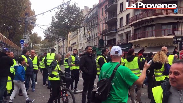 Marseille : blocage des gilets jaunes en haut de la Canebière