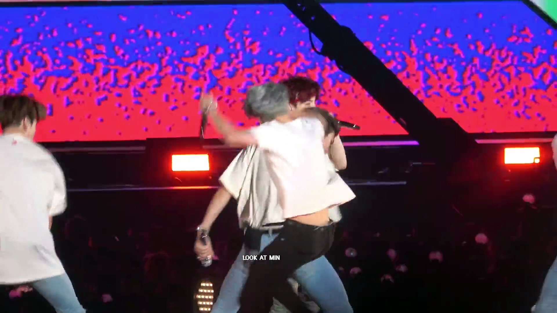 Anpanman Jimin Focus Bts방탄소년단love Yourself Tour In Tokyo Fancam Day 2 Video Dailymotion