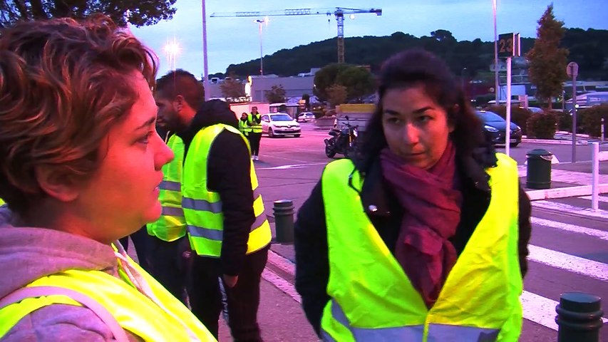 Les Gilets Jaunes De Plan De Campagne Au Rendez Vous