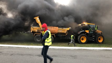 Gilets jaunes. Des feux aux quatre coins du rond-point
