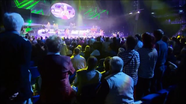 Helene Fischer – Das Karussell in meinem Bauch — (Live: From O2 World Berlin, Germany / 2010)