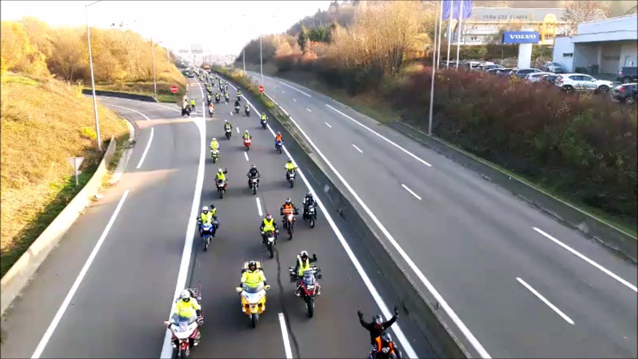 FRANCHE COMTE Gilets jaunes le soutien des Motards en colère à Ecole-Valentin