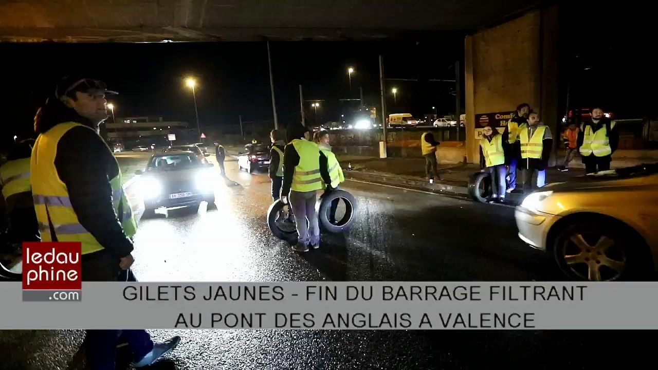 Gilets jaunes: fin des barrages filtrants à Valence