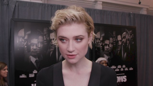 Elizabeth Debicki Talks About Domestic Abuse At 'Widows' Premiere