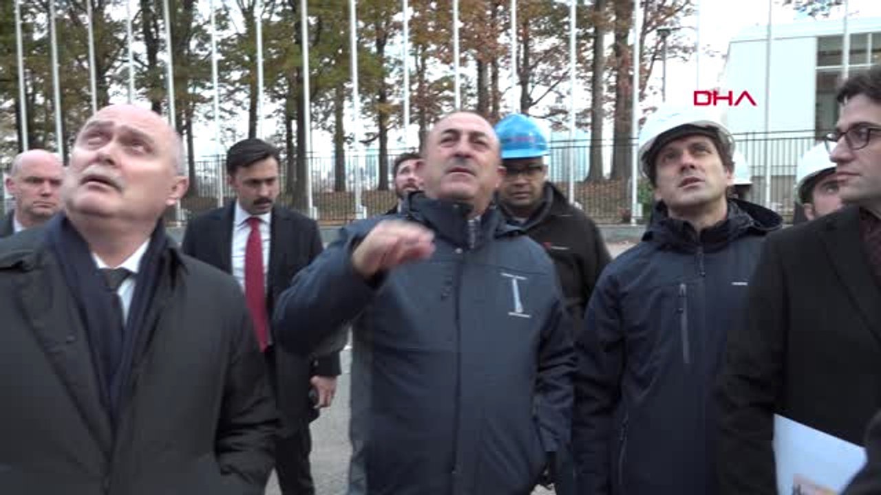 Bakan Çavuşoğlu New York'taki Türkevi İnşaatını Gezdi