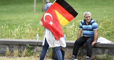 Merkel'in Veliahtından Korkutan Haber: Türkler Çifte Vatandaşlığı Kaybedebilir