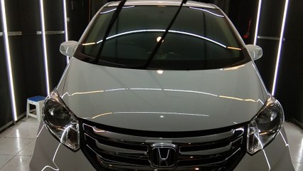 White series detailing + coting