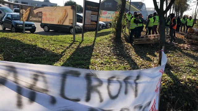 Près de Laval. Des Gilets jaunes maintiennent la mobilisation