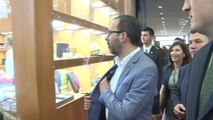Bakan Kasapoğlu, Kitap Fuarını Ziyaret Etti - İstanbul