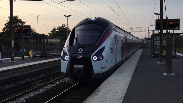 B 85000 ( Coradia Liner) - Intercités ligne de Paris-Est à Mulhouse-Ville - Gare de Val-de-Fontenay