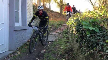 VTT des éoliennes à Wihéries : des passages techniques