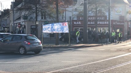 Gilets jaune au Mans: circulation filtrée sur la Lune de Pontlieue