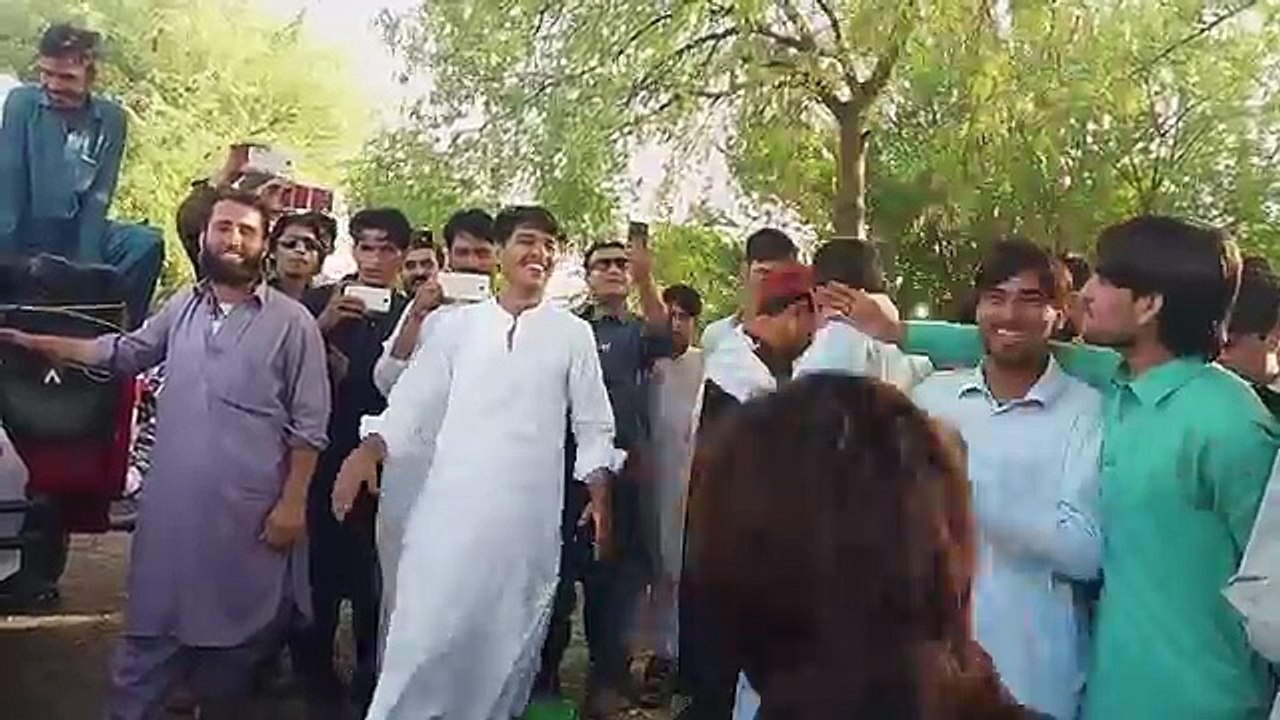 Pashto Mast Halk dance Part 2 // New video pashto boy dance // Local Dance video 2018