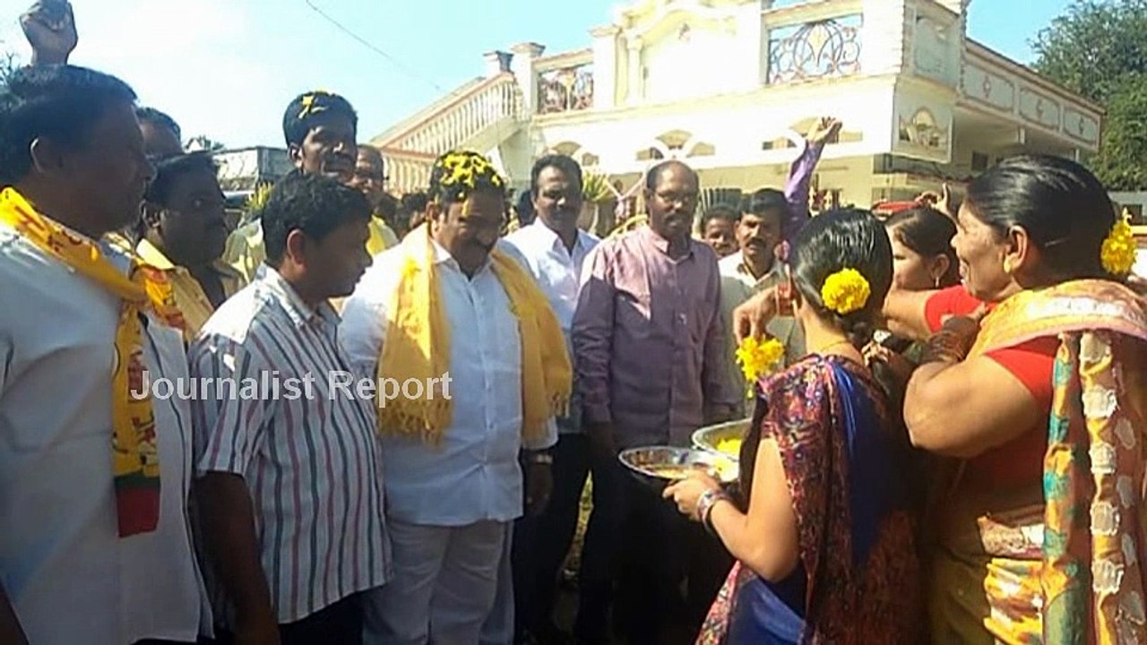 TDP Sandra Venkataveeraiah Election Campaign