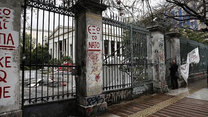 Βομβαρδισμένο τοπίο το ΑΠΘ - Μεγάλες ζημίες στο ΕΜΠ