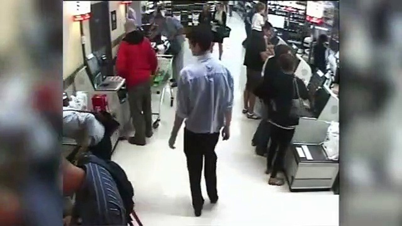 Regardez comment il va sauver son fils de justesse... Gros reflexe de ce papa