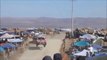 Un 4x4 se retrouve à contresens pendant le rallye-raid Baja 1000