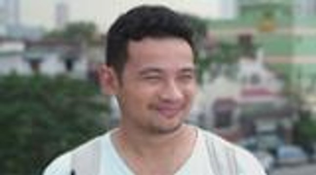 Lovely visits Ningning and Dondon in a butterfly form